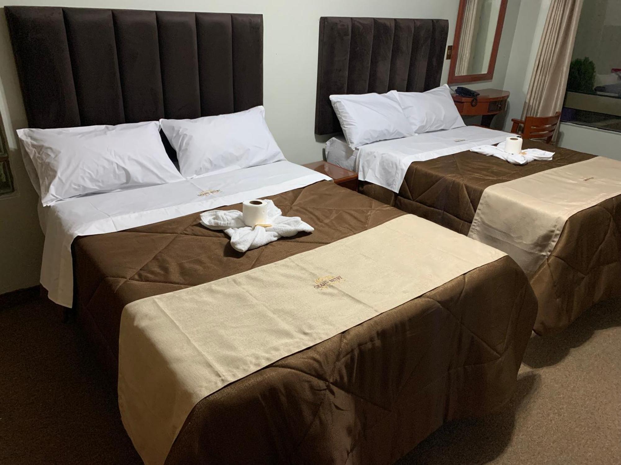 Grand Hotel Betsy Lima Ngoại thất bức ảnh