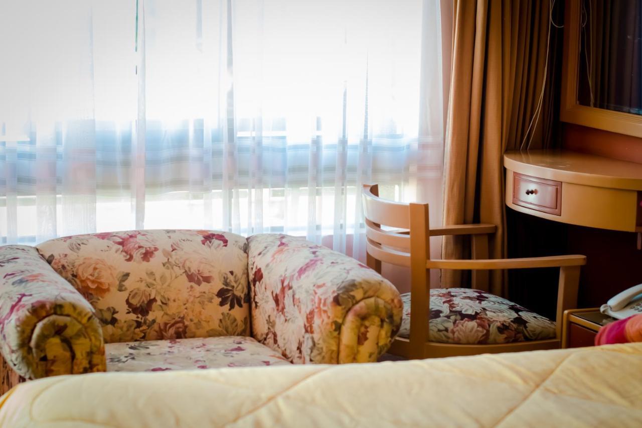 Grand Hotel Betsy Lima Ngoại thất bức ảnh